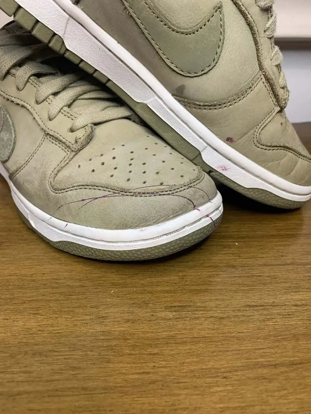 Nike Dunk Low PRM Neutral Olive Women Size 7